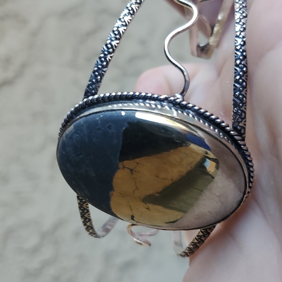 New Pyrite Silver Cuff Bracelet. - Picture 4 of 7